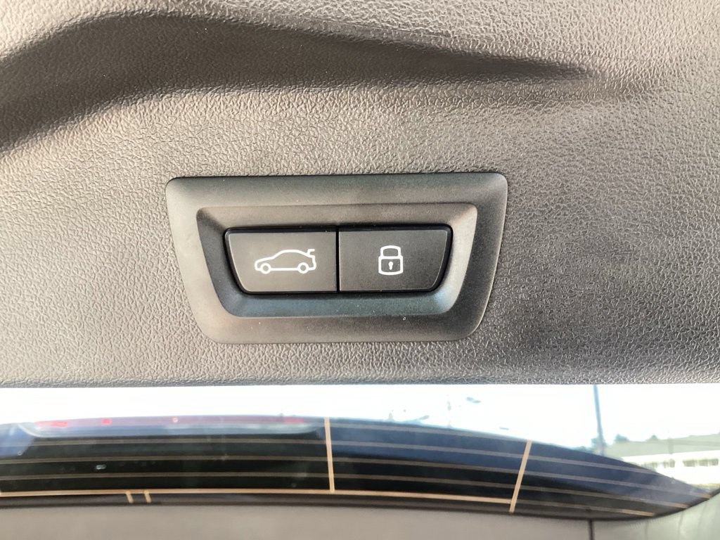 Used 2026 BMW X5 xDrive40i AWD/4WD image 12