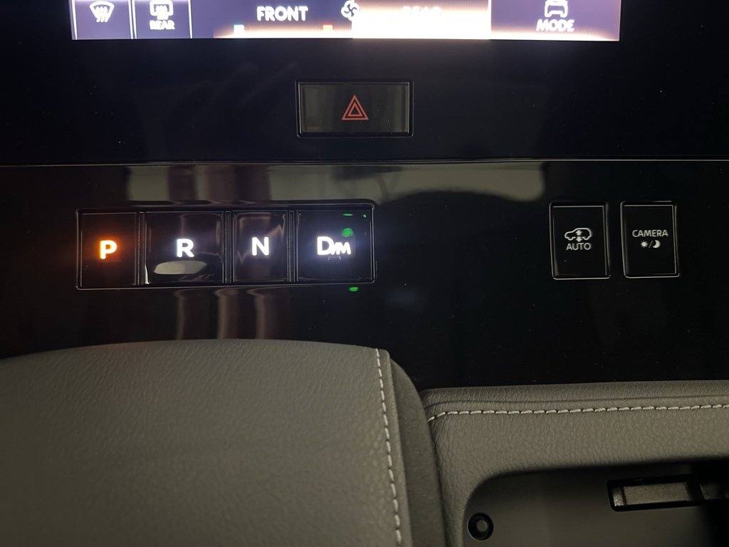 Certified 2025 INFINITI QX80 Sensory image 27