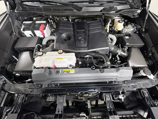 Certified 2025 Toyota Tundra SR5 w/ SR5 Convenience Package AWD/4WD image 30