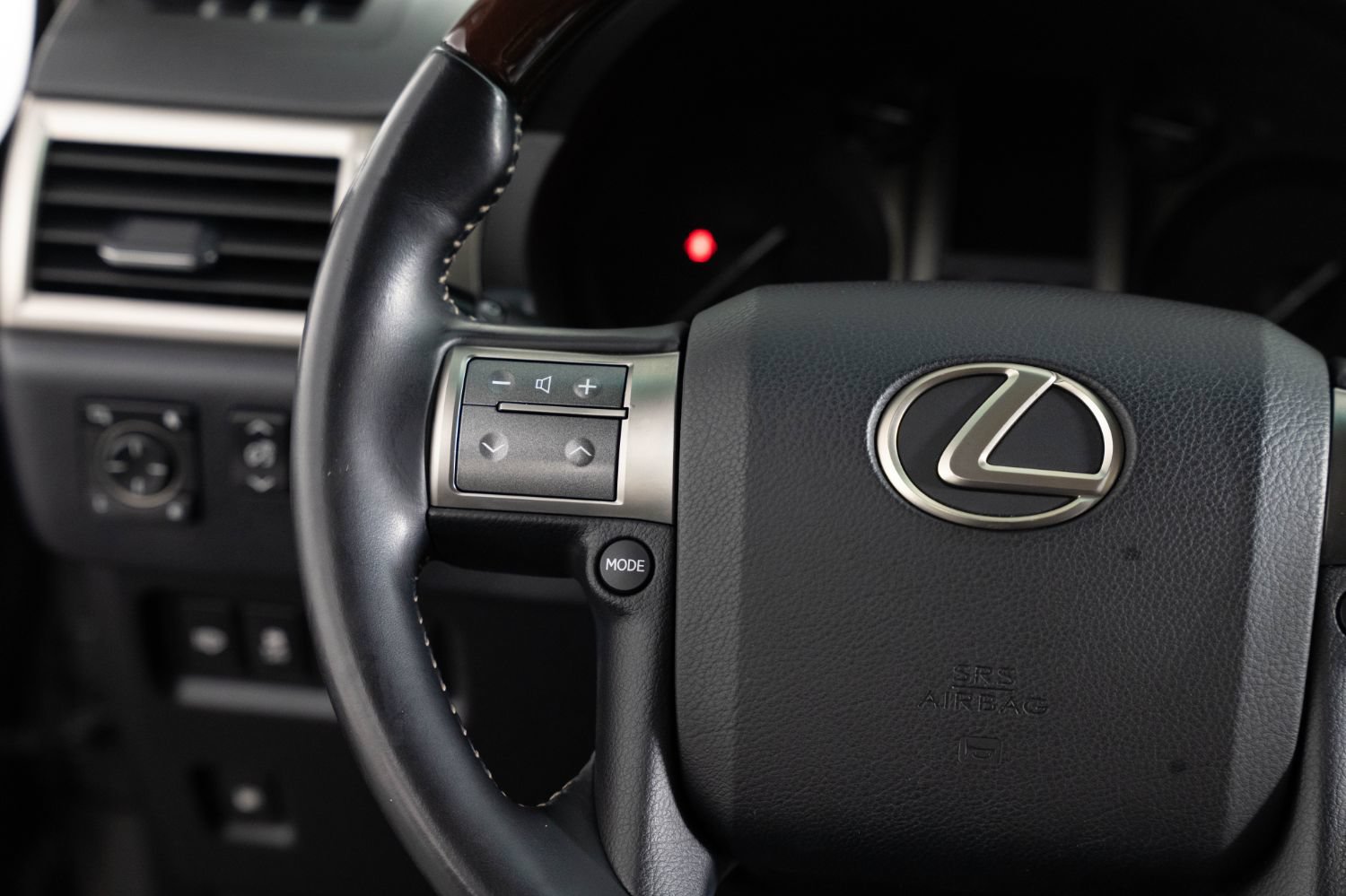 Used 2018 Lexus GX 460 Premium AWD/4WD image 35
