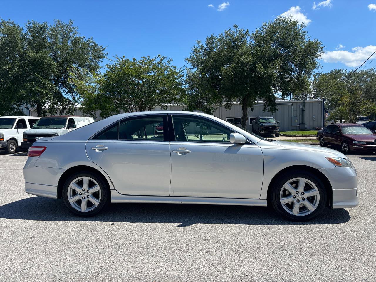 Used 2008 Toyota Camry SE FWD image 5