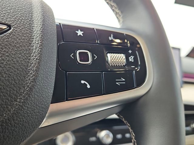 Used 2026 Genesis GV70 2.5T Select image 27