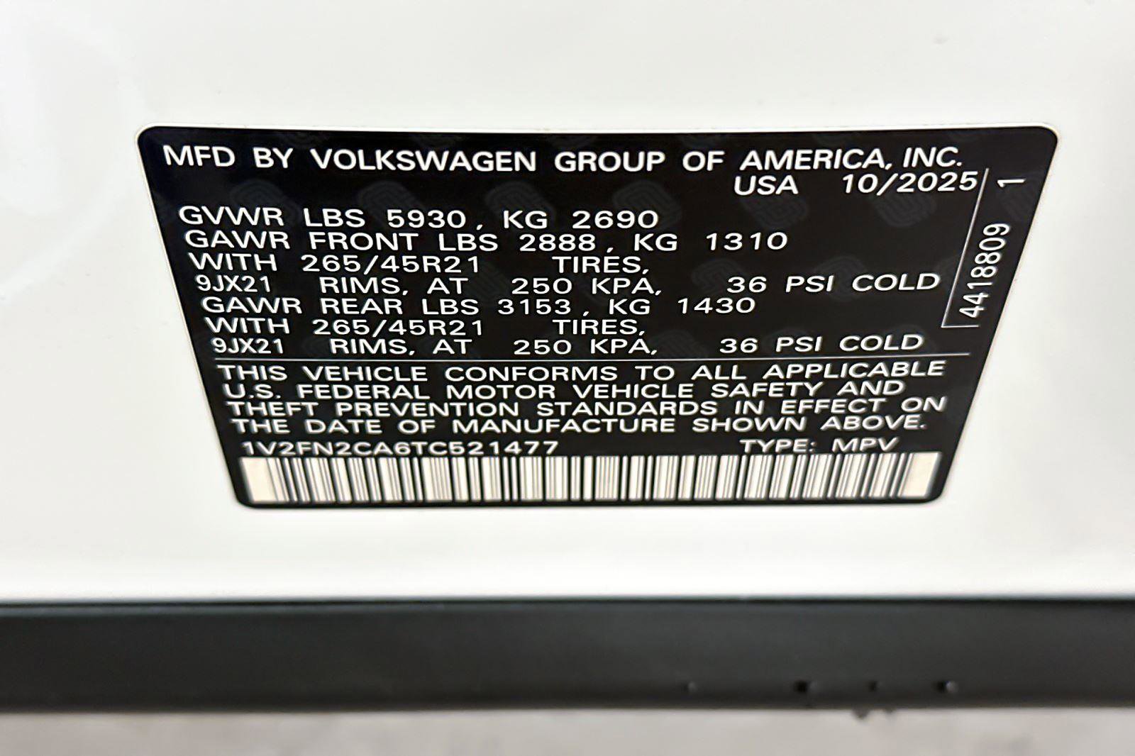 New 2026 Volkswagen Atlas SEL Premium R-Line image 28