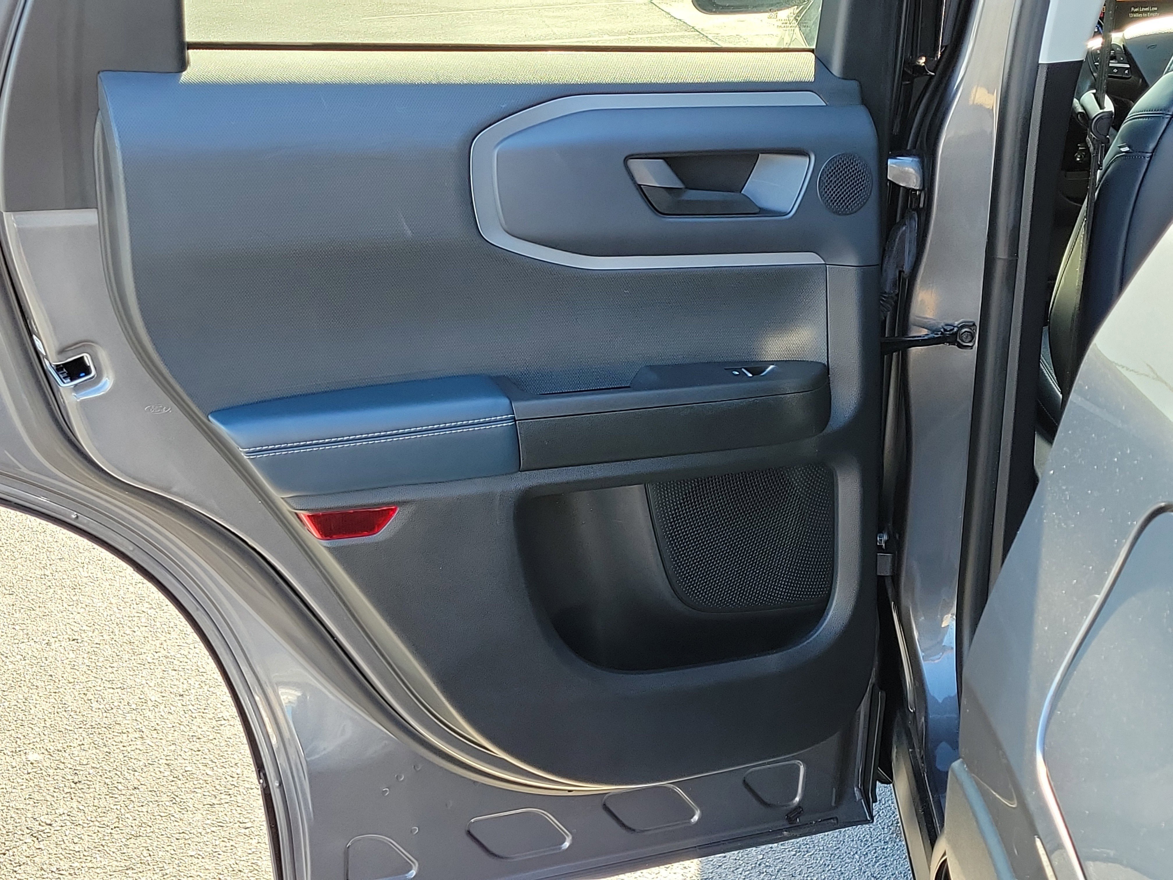 Used 2021 Ford Bronco Sport Outer Banks w/ Outer Banks Package (96D) AWD/4WD image 13