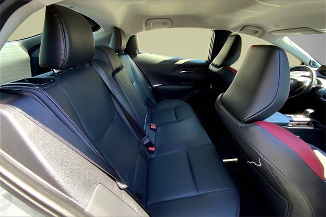 Used 2025 Toyota Prius Plug-In Hybrid image 20