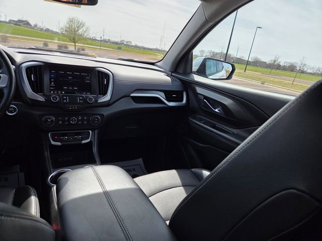 Used 2022 GMC Terrain SLT w/ Tech Package AWD/4WD image 54