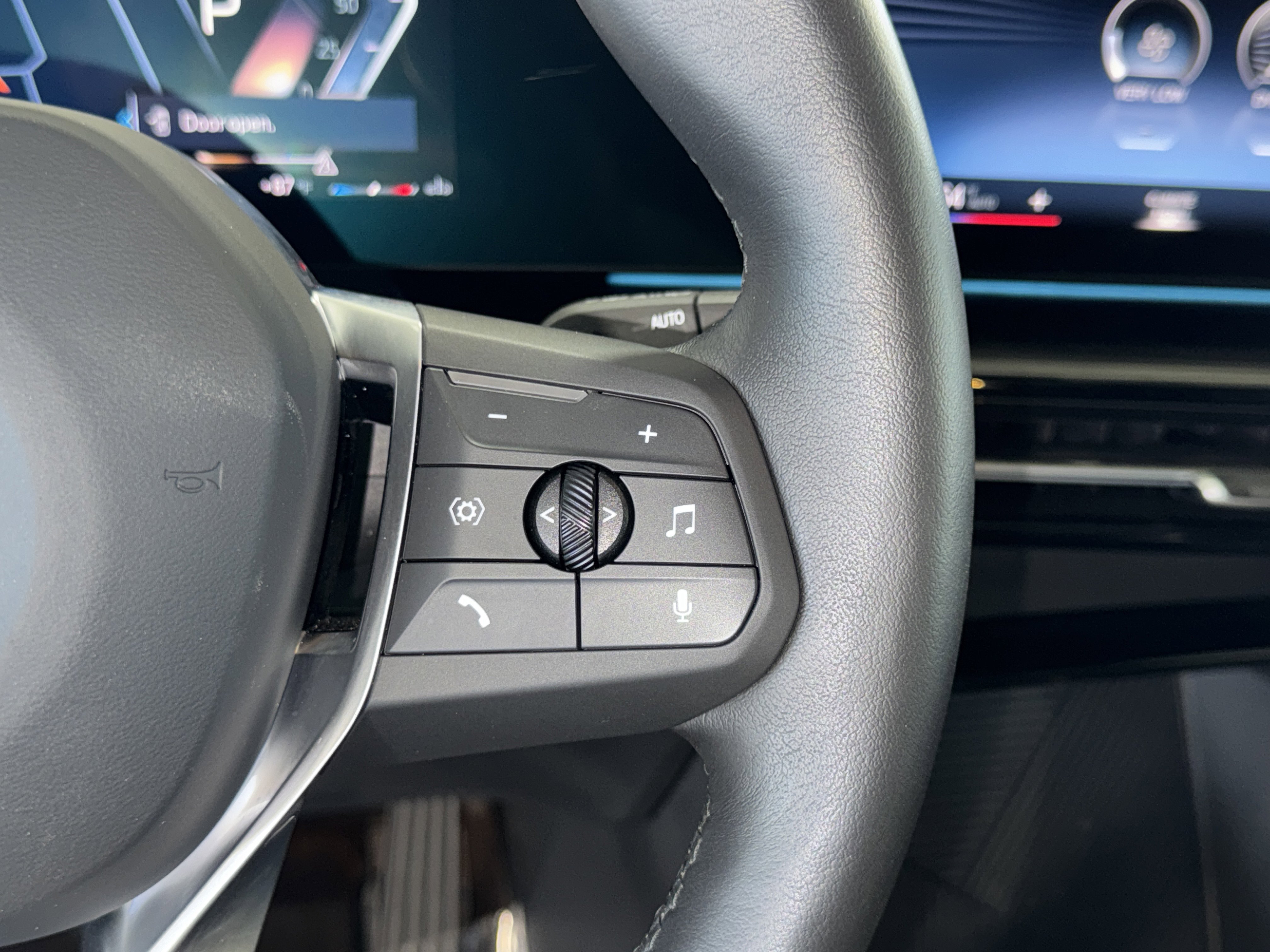 Used 2023 BMW X1 xDrive28i image 23