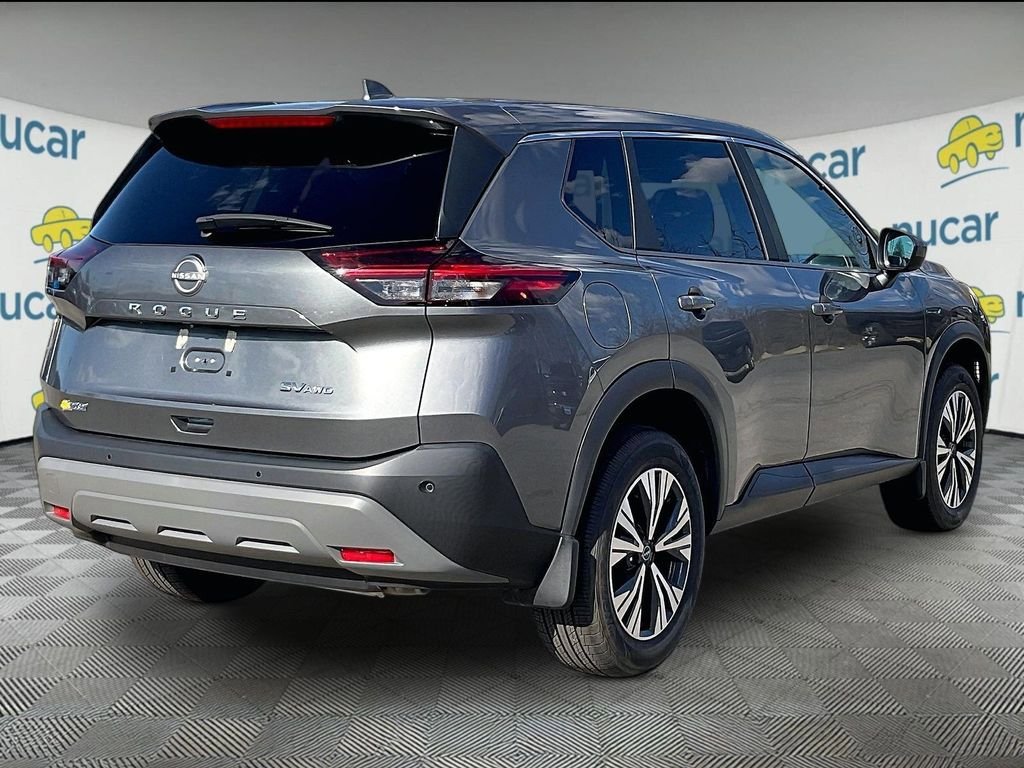 Used 2023 Nissan Rogue SV AWD/4WD image 6