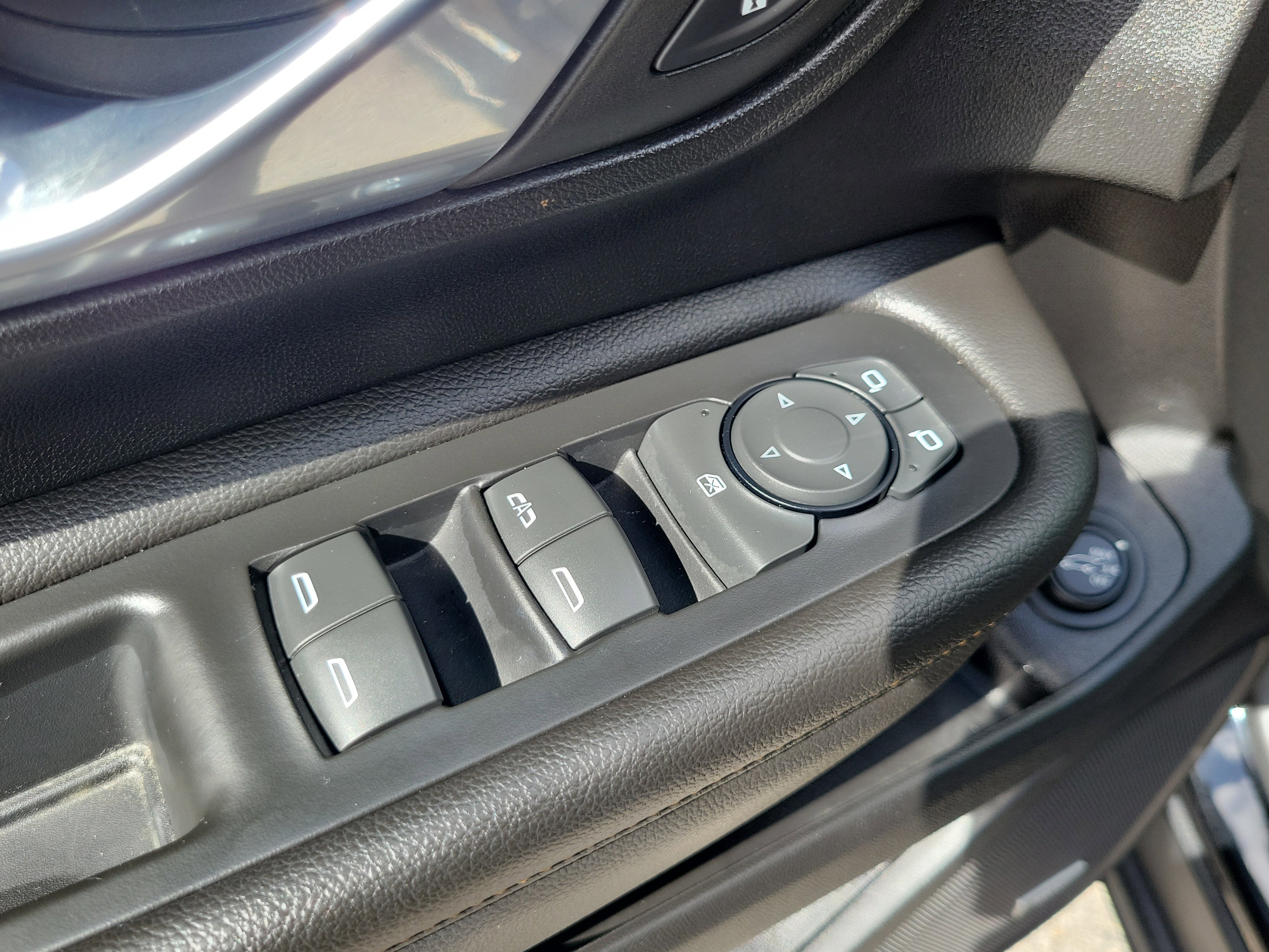 Used 2023 GMC Terrain AT4 w/ Infotainment Package II image 25