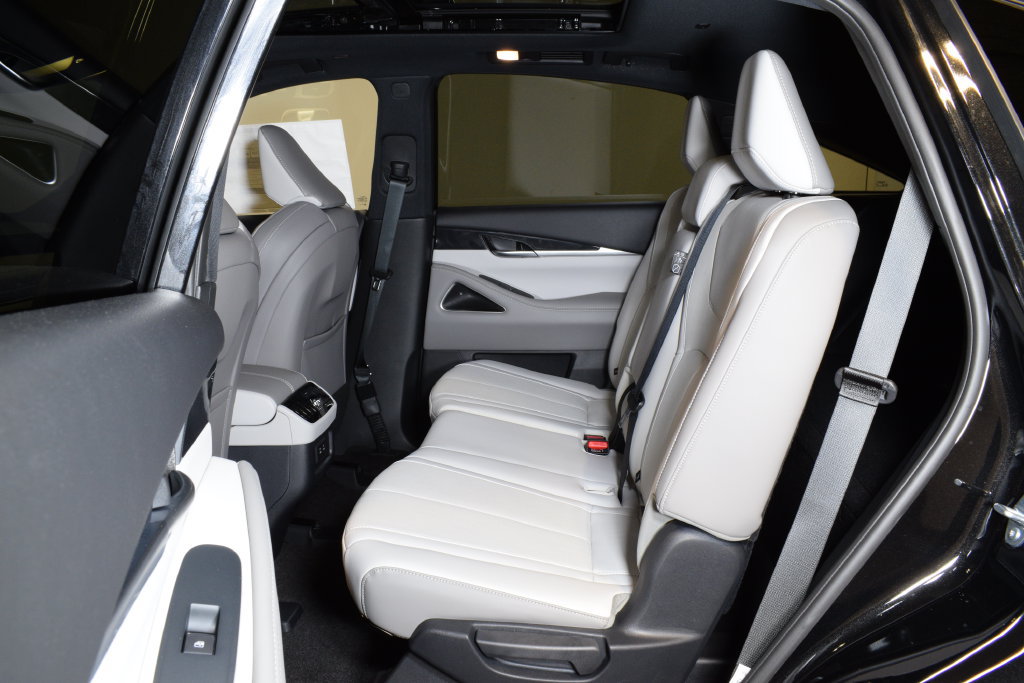 New 2027 INFINITI QX65 Sport AWD/4WD image 30
