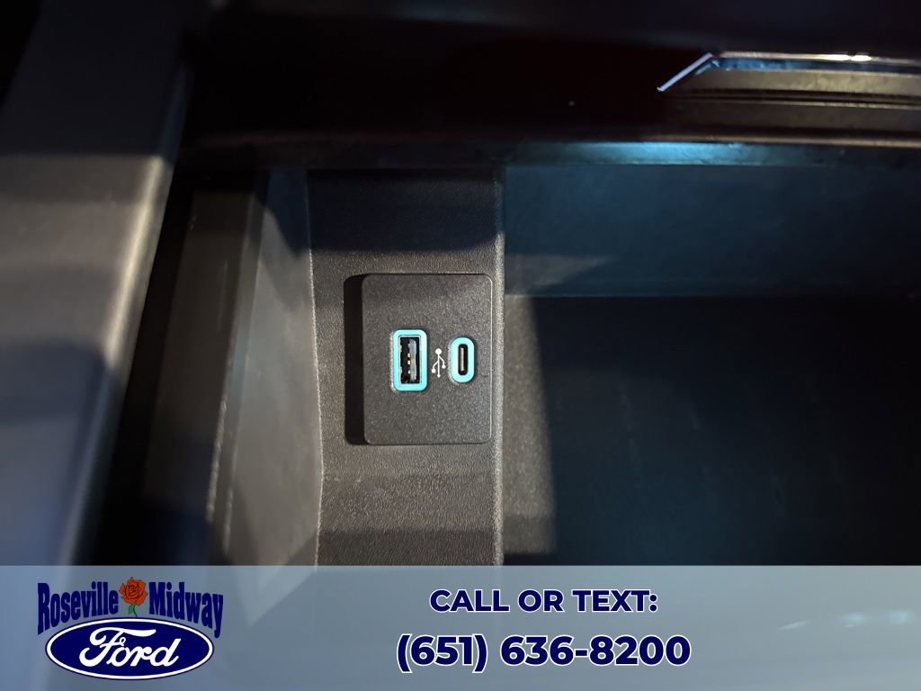 Used 2022 Ford F350 Lariat w/ Lariat Value Package image 17