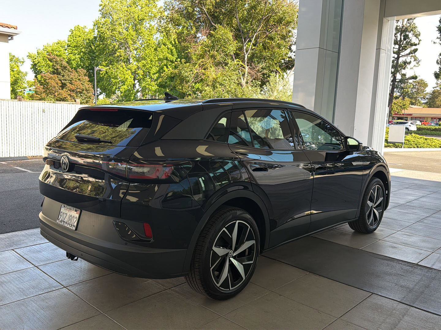 Certified 2023 Volkswagen ID.4 Pro S AWD/4WD image 5