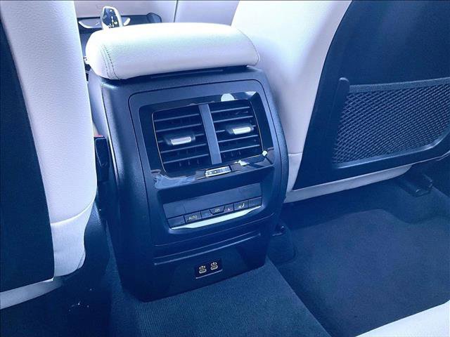 Used 2021 BMW X3 sDrive30i w/ Premium Package RWD image 22