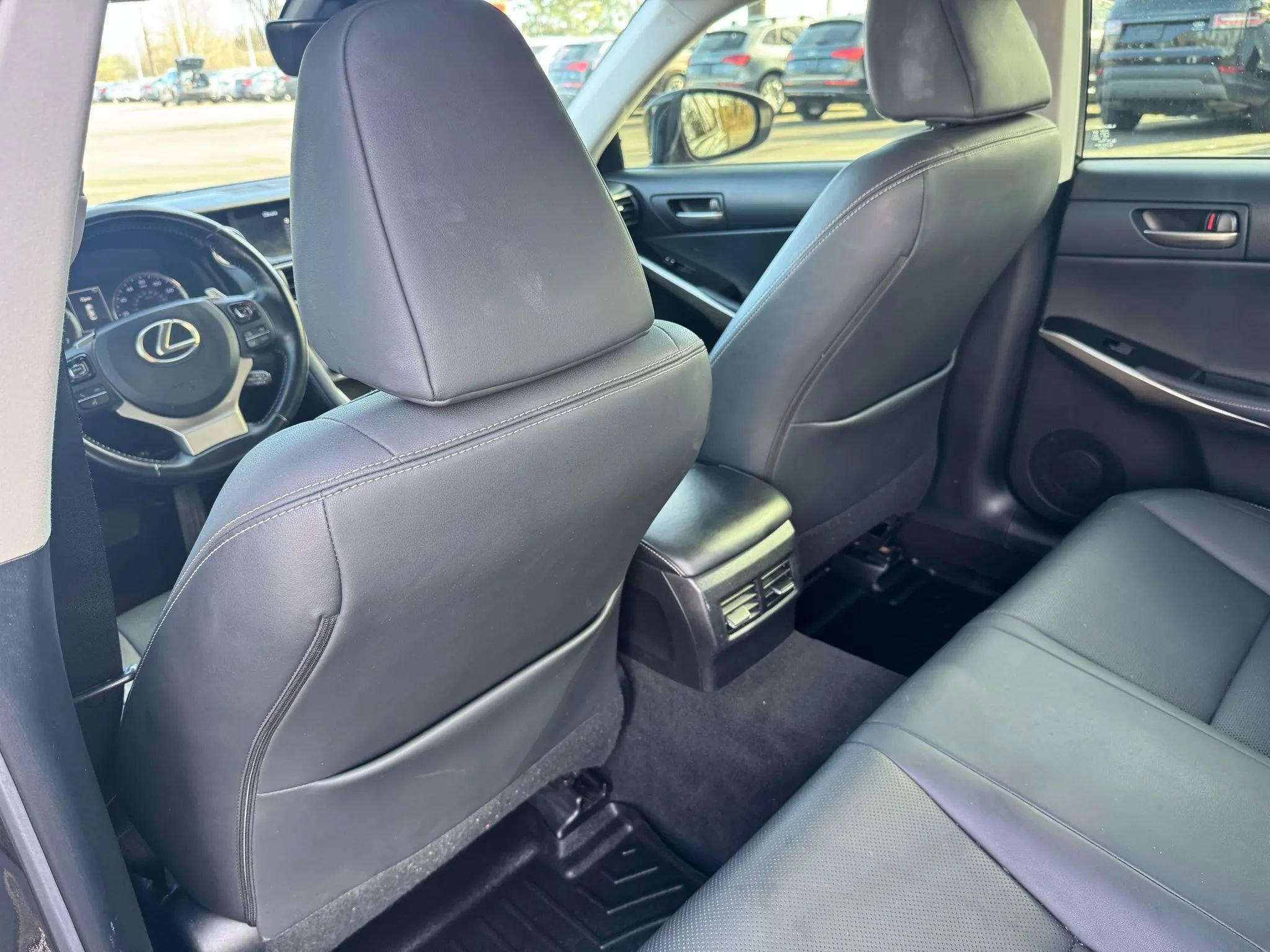 Used 2019 Lexus IS 300 image 19