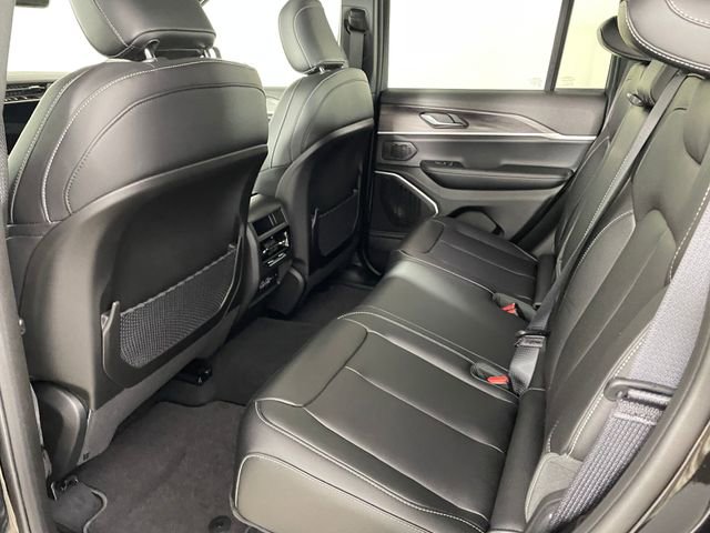 New 2025 Jeep Grand Cherokee Limited 4xe image 18
