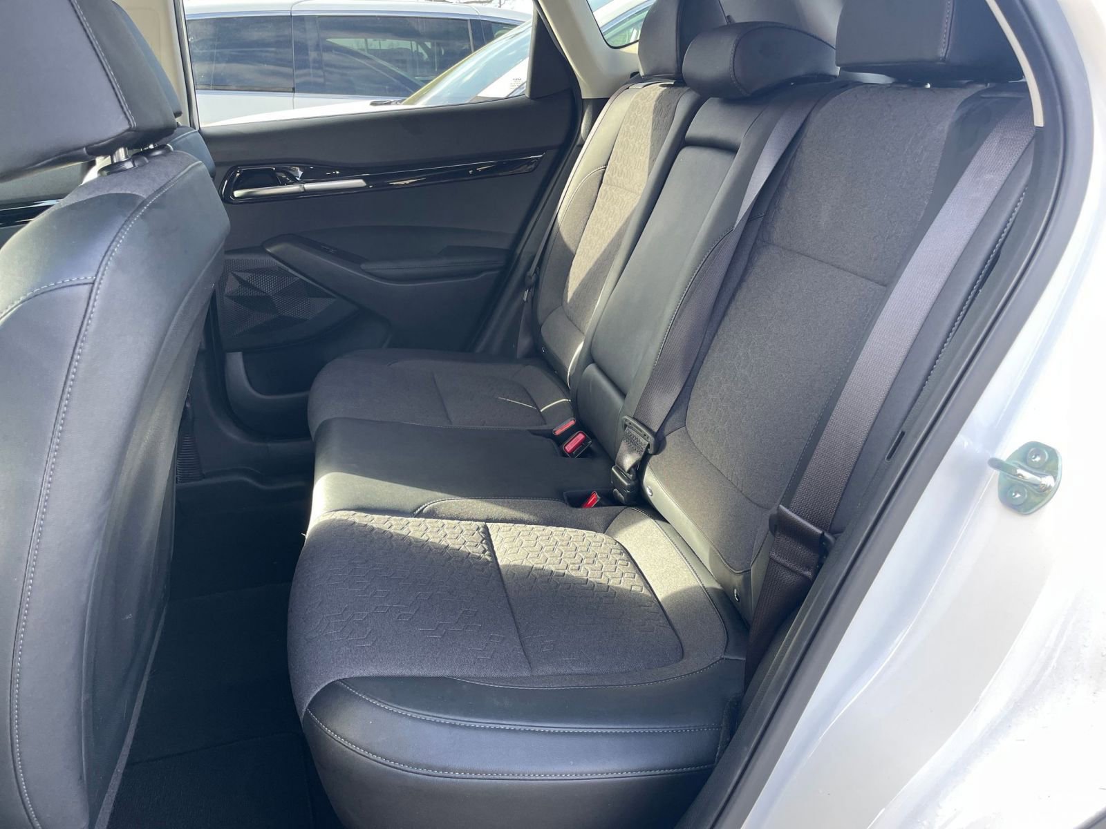 Used 2025 Kia Seltos S FWD image 25