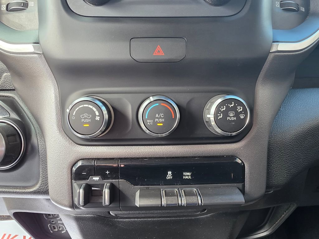 Used 2019 RAM 2500 Big Horn image 16