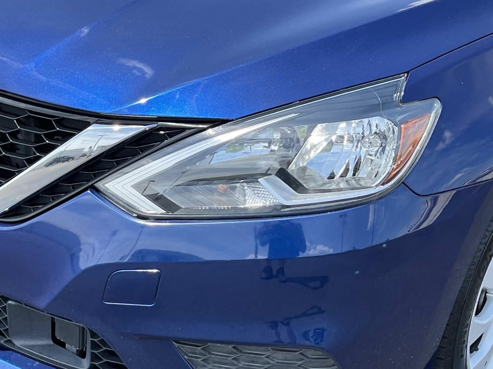 Used 2019 Nissan Sentra SV FWD image 11