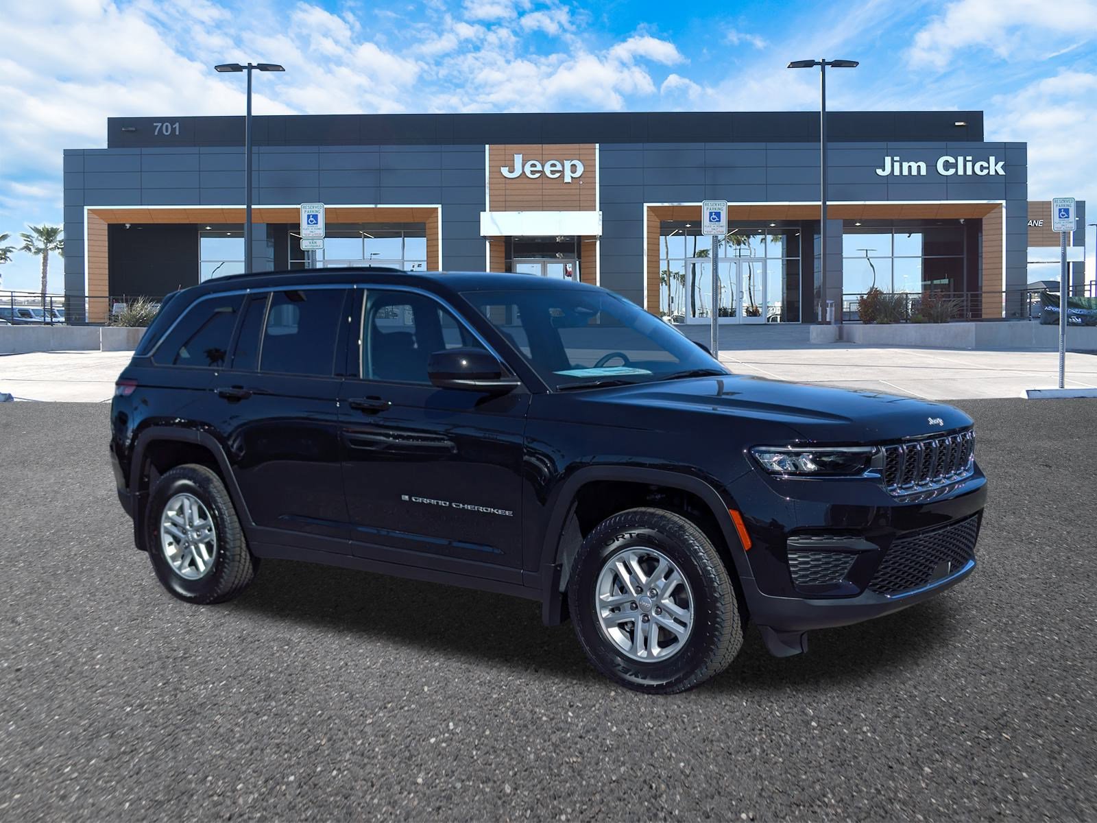 New 2025 Jeep Grand Cherokee Laredo w/ Luxury Tech Group I image 1