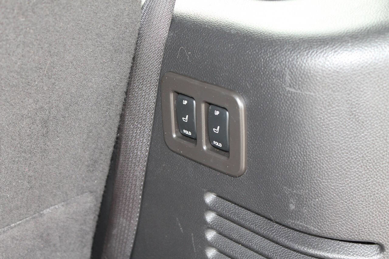 Used 2013 Lincoln Navigator 4WD w/ HD Trailer Tow Pkg image 18