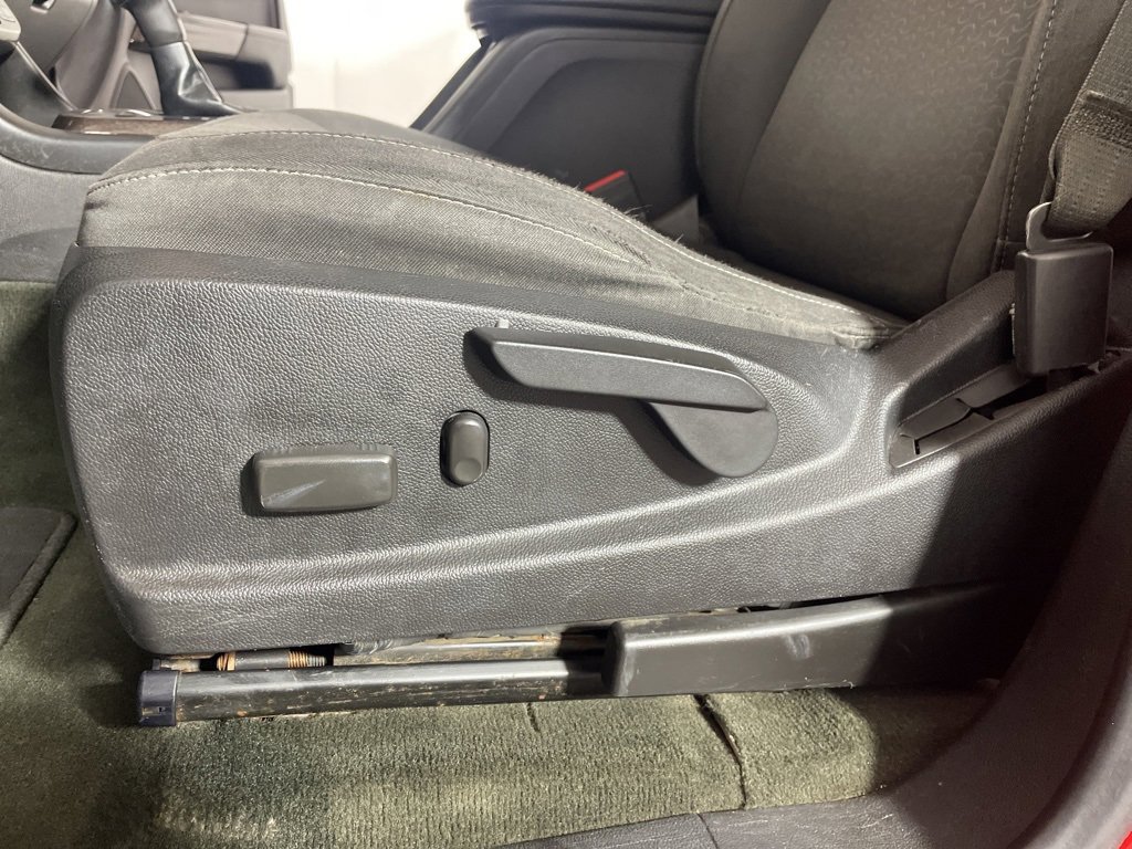 Used 2018 GMC Canyon SLE image 11