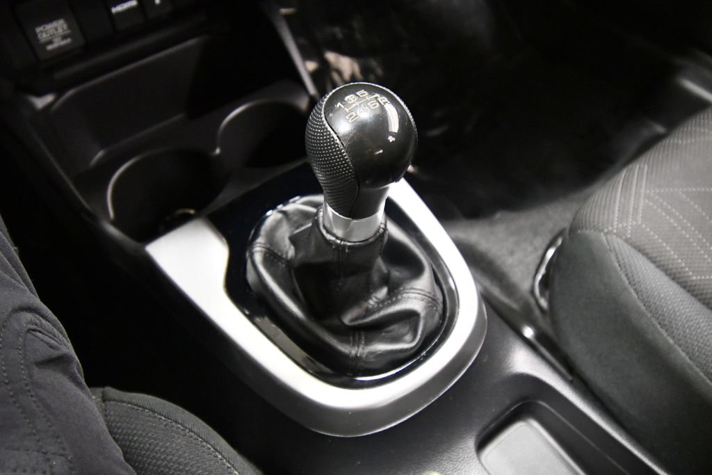 Used 2017 Honda Fit EX image 26