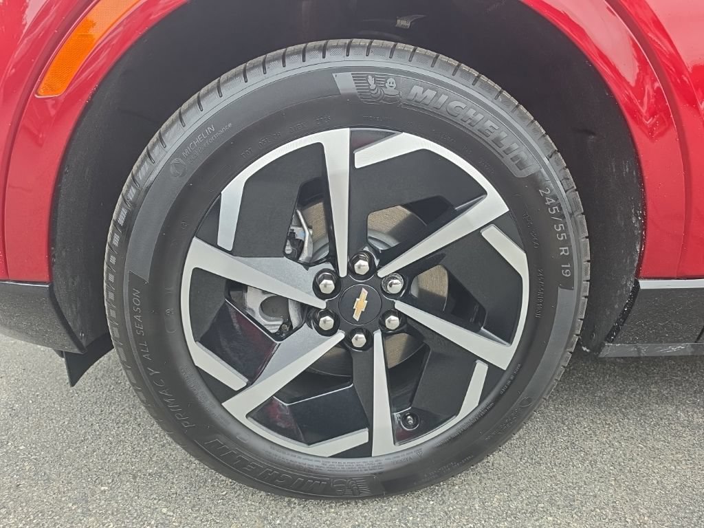 Certified 2025 Chevrolet Equinox EV LT AWD/4WD image 10