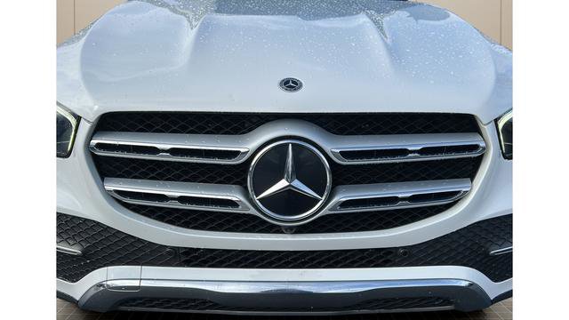 Used 2021 Mercedes-Benz GLE 350 w/ 3rd Row Seat Package image 9