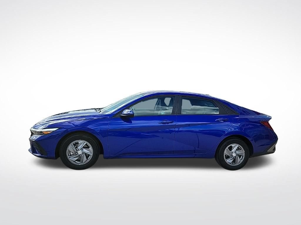 Used 2024 Hyundai Elantra SE FWD video 2