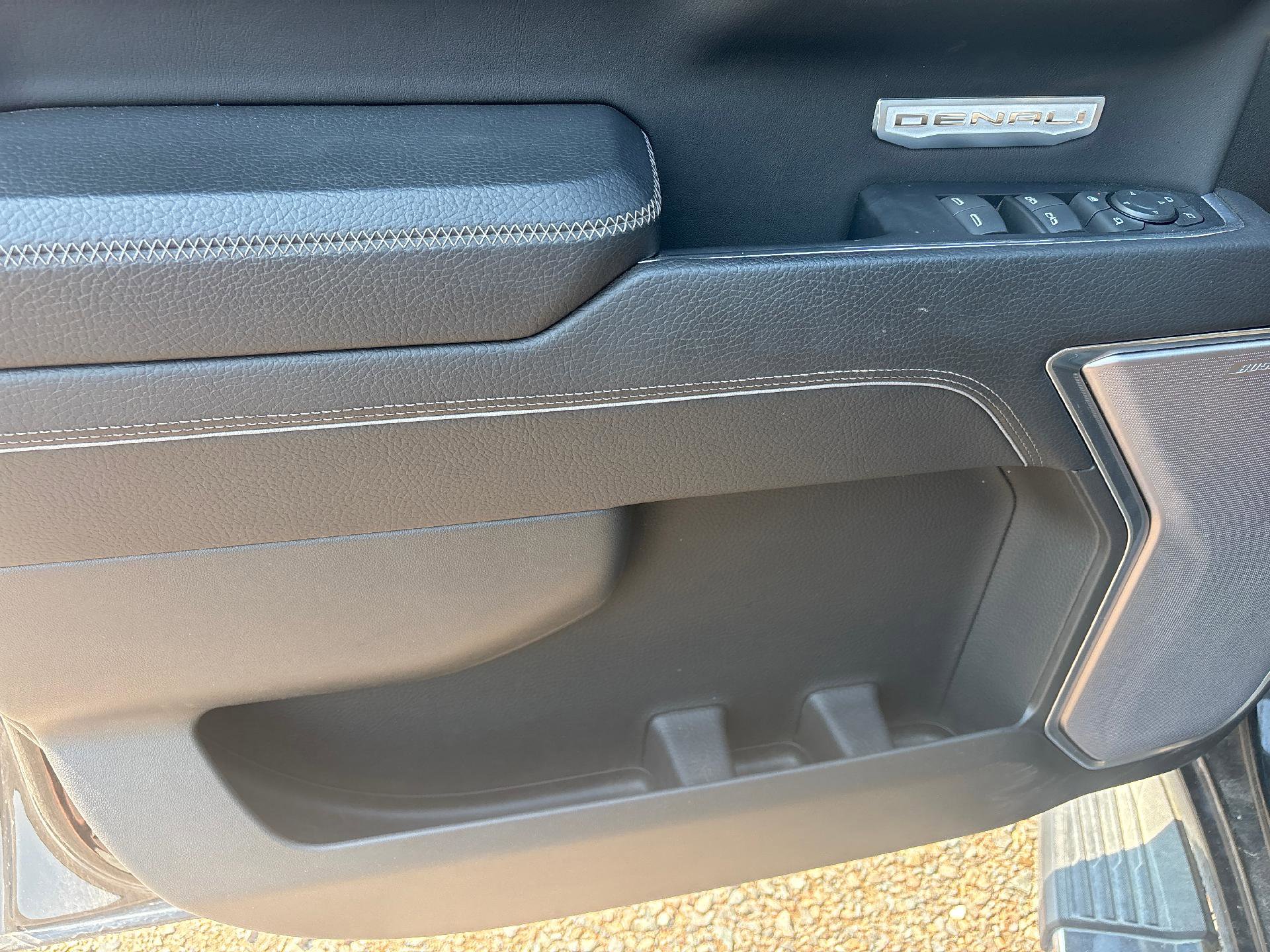 Used 2022 GMC Sierra 1500 Denali AWD/4WD image 13