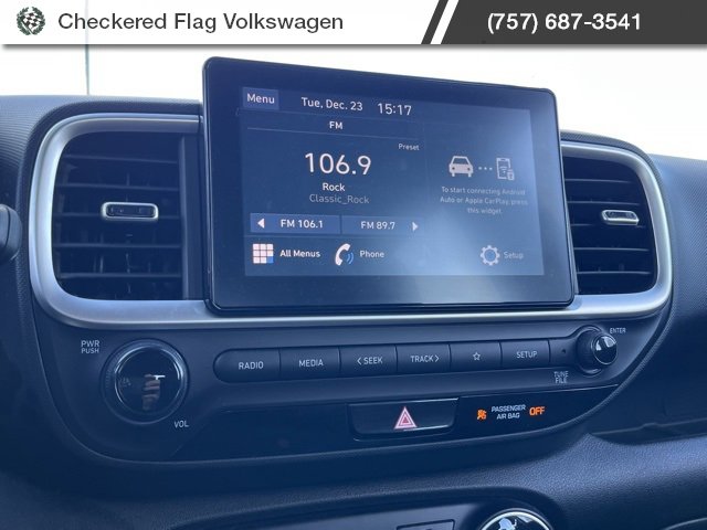 Used 2021 Hyundai Venue SE image 33