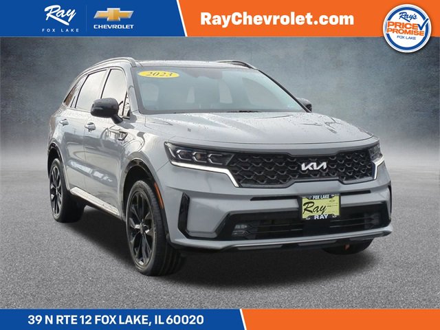 Used 2023 Kia Sorento SX