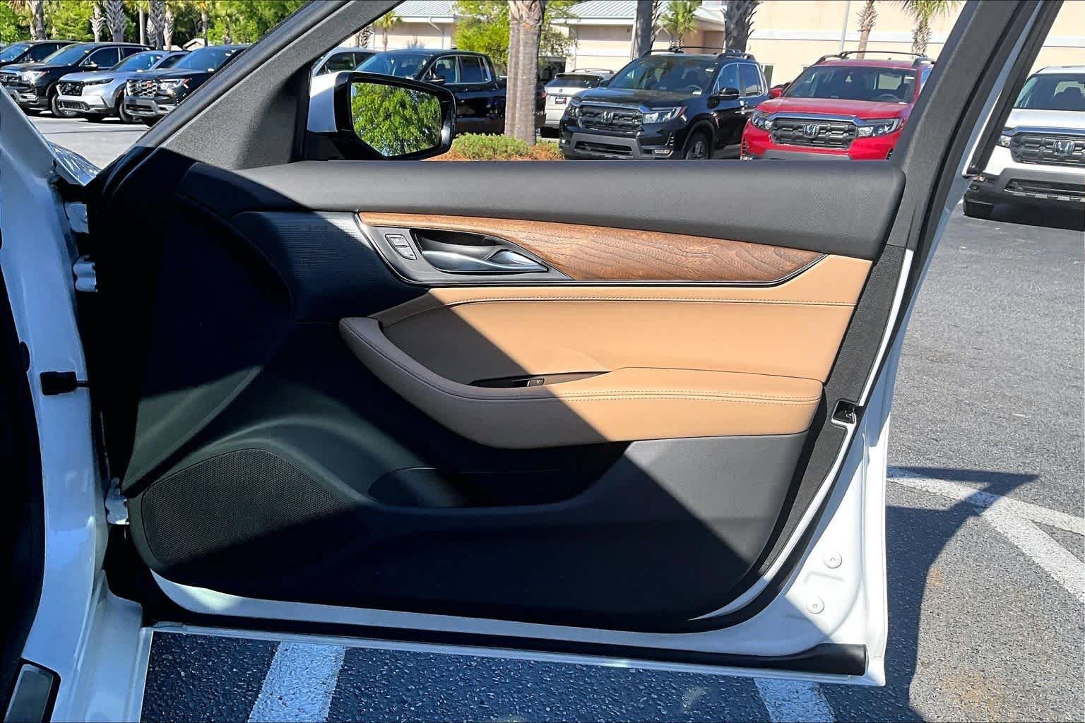 Used 2025 Cadillac CT5 Premium Luxury RWD image 23