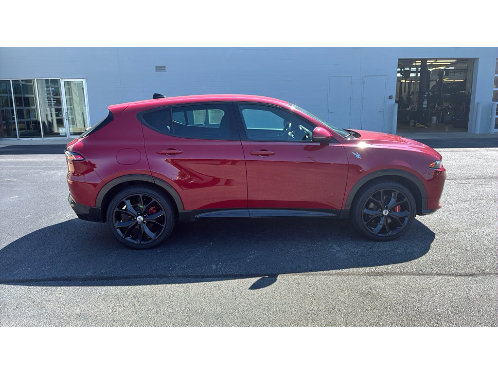 Used 2024 Dodge Hornet R/T w/ Track Pack AWD/4WD image 7