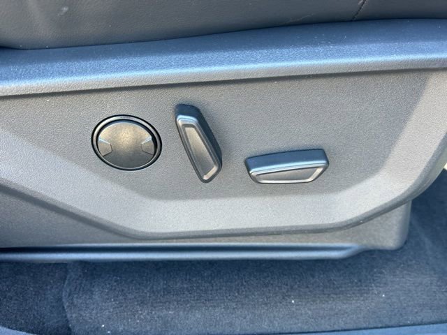 New 2026 Ford Expedition Max Platinum image 12