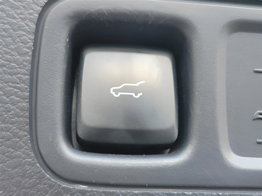 Used 2024 Ford Expedition Max XLT RWD image 8