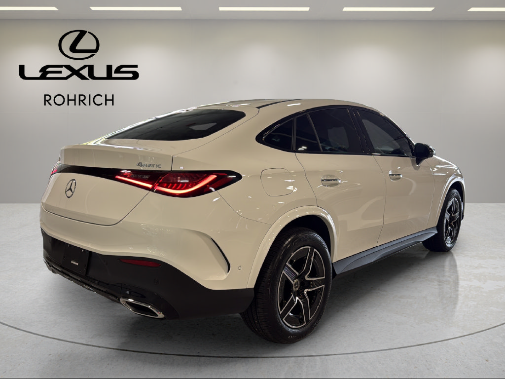 Used 2024 Mercedes-Benz GLC 300 4MATIC image 6