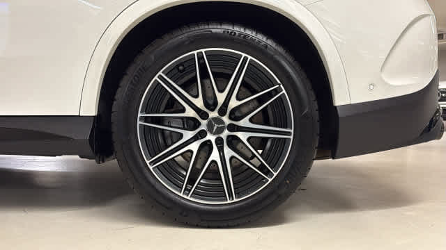 Certified 2026 Mercedes-Benz GLC 43 AMG 4MATIC image 11