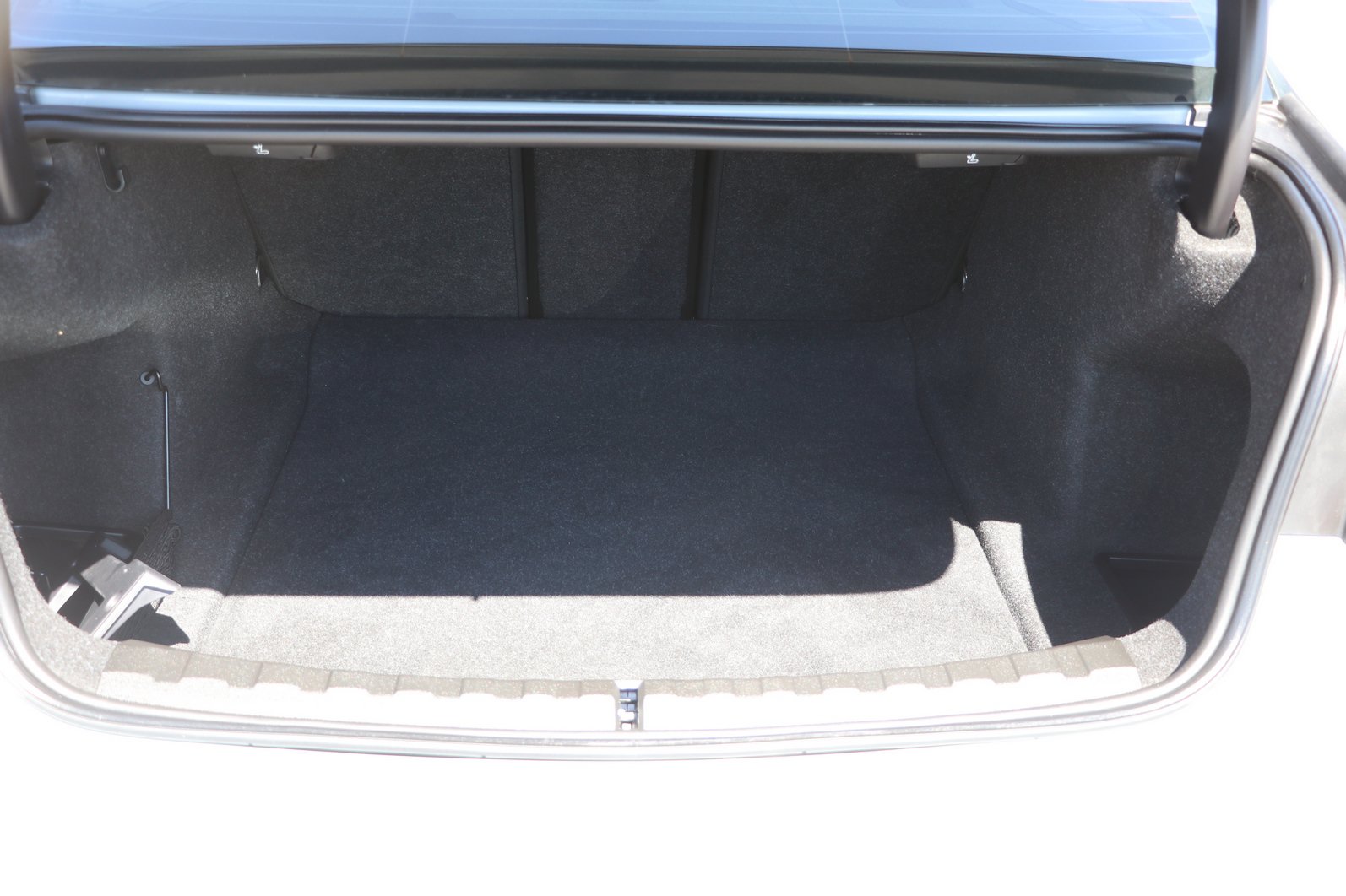 Used 2025 BMW 330i Sedan RWD image 30
