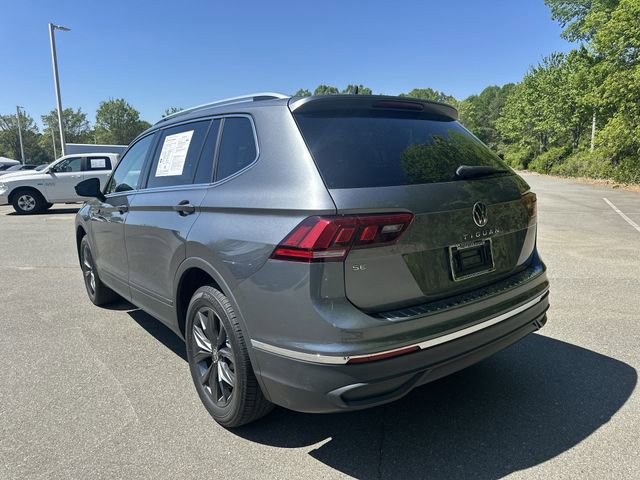 Certified 2023 Volkswagen Tiguan SE image 3