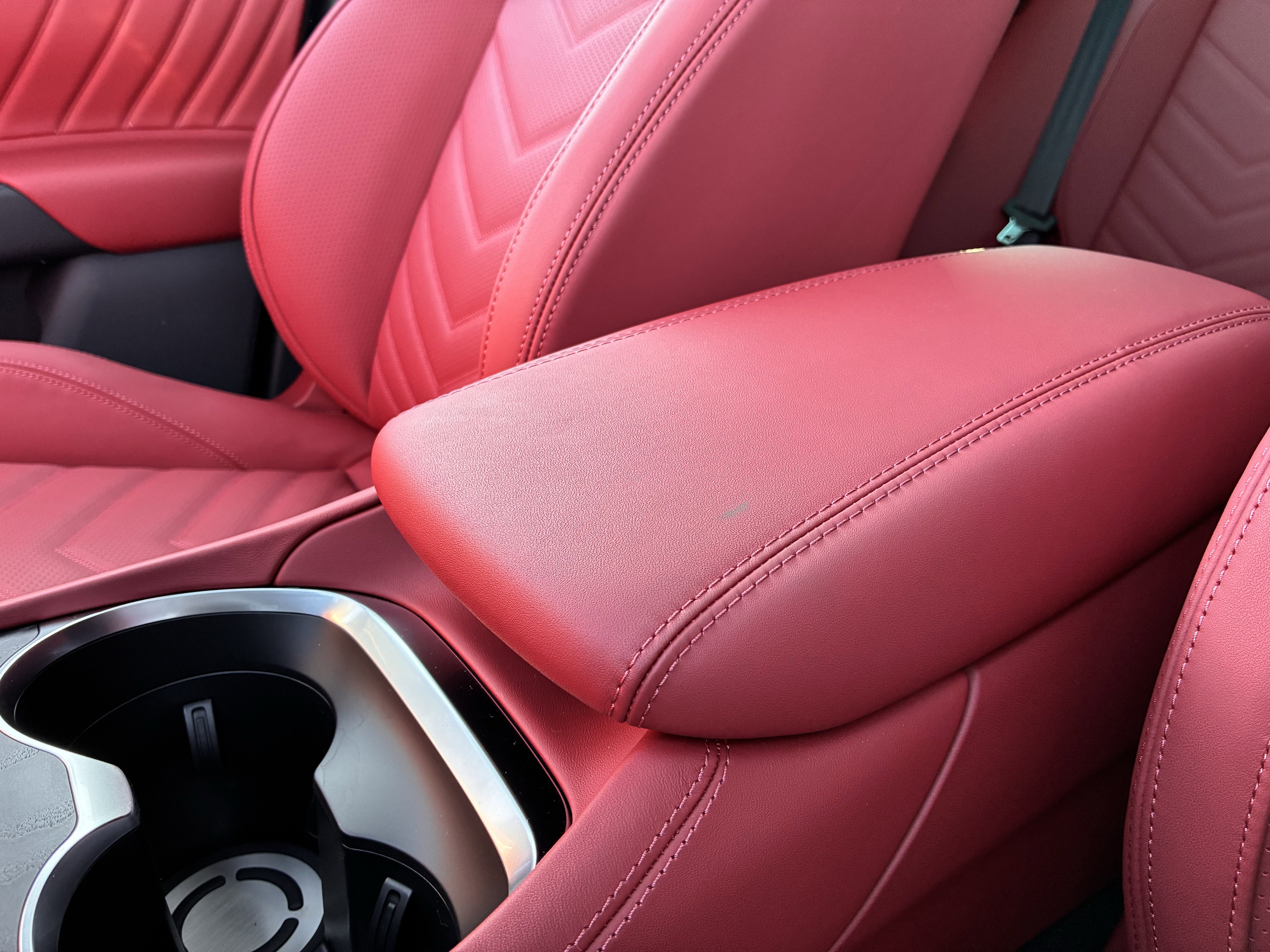 New 2025 Maserati Grecale GT image 24