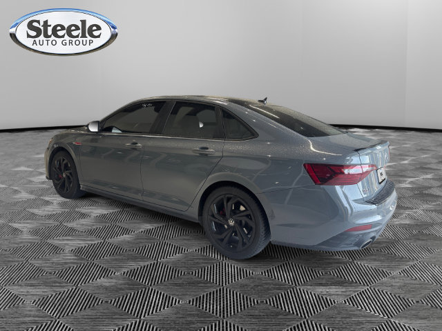 Used 2023 Volkswagen Jetta GLI Autobahn FWD image 2
