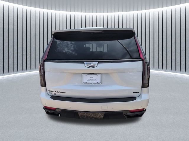 Used 2024 Cadillac Escalade Sport Platinum w/ LPO, ONYX Package AWD/4WD image 6