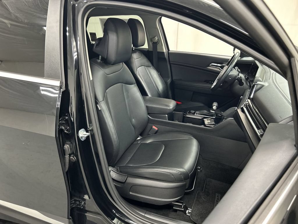Certified 2024 Kia Sportage EX AWD/4WD image 23