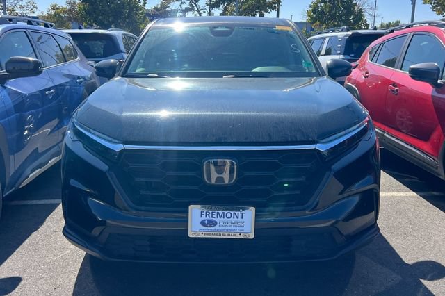 Used 2025 Honda CR-V LX image 3