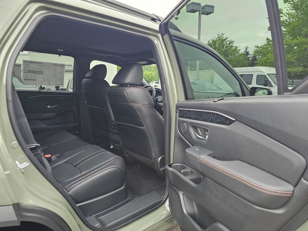 New 2026 Honda Passport TrailSport Elite image 14