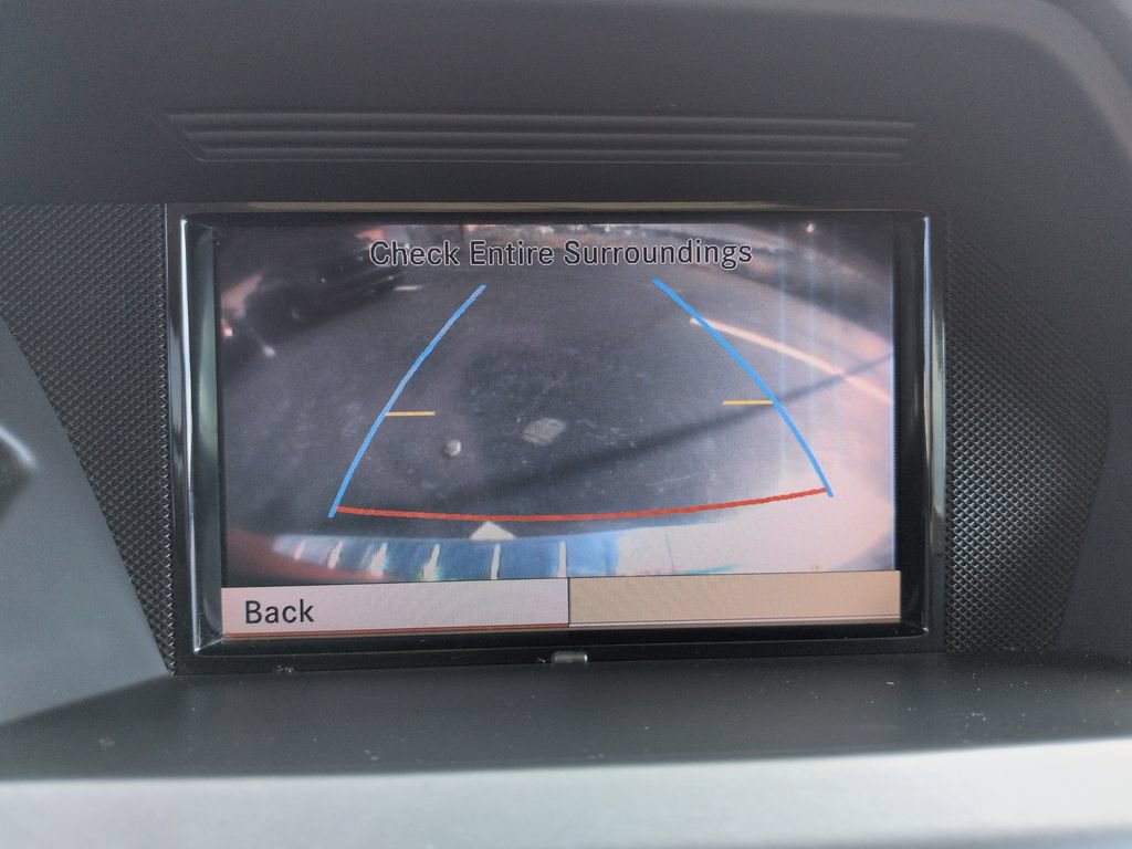 Used 2010 Mercedes-Benz GLK 350 4MATIC image 21