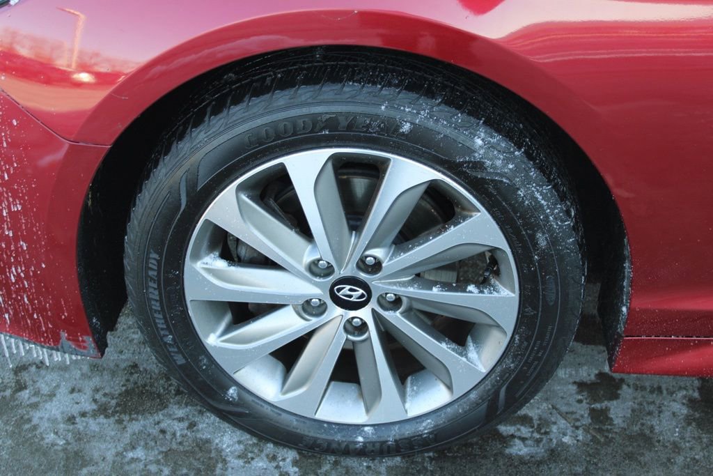 Used 2016 Hyundai Sonata Sport image 11