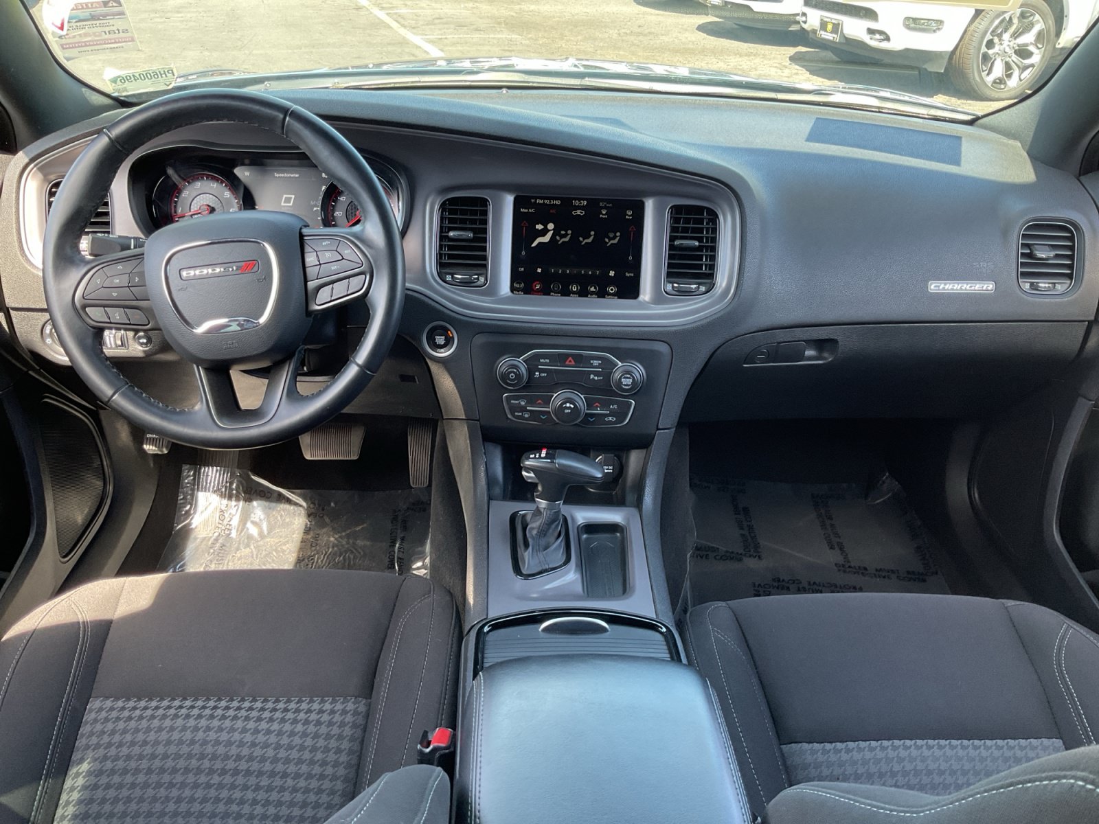 Used 2023 Dodge Charger SXT w/ Blacktop Package RWD image 15