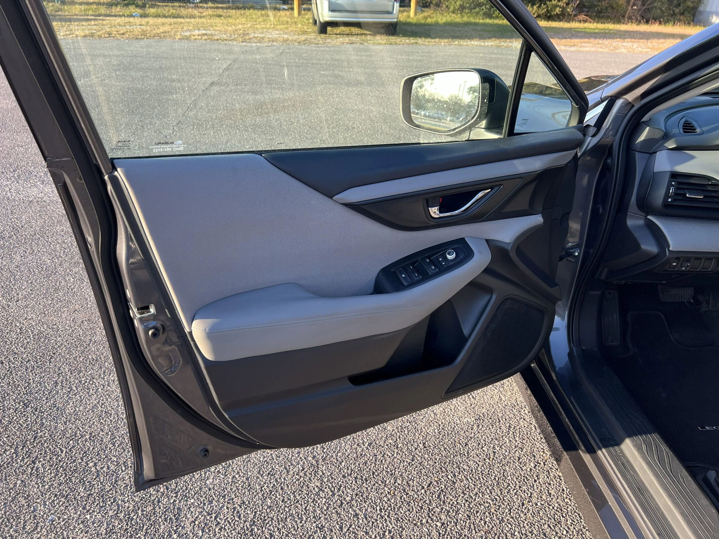 Used 2021 Subaru Legacy Premium image 9